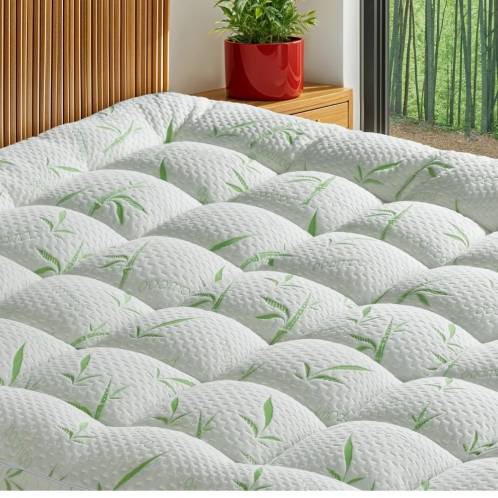 NWT Mattress Pad Queen Size, Bamboo Fabric 60x80